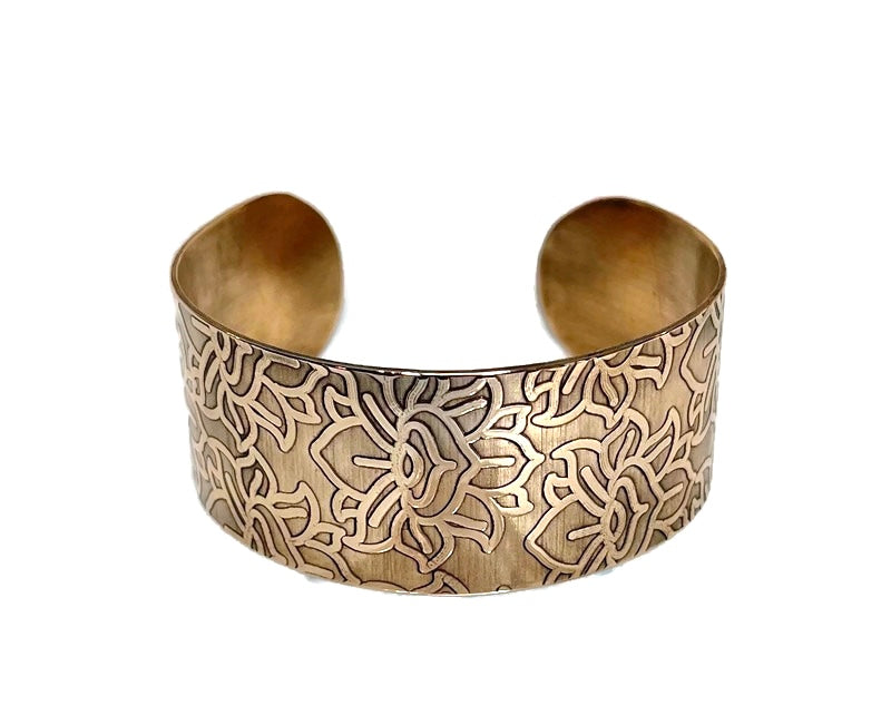 Textured Metal Cuff Bracelette